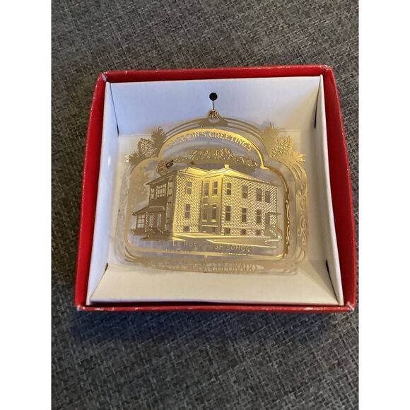 2001 Nation’s Treasures Castle Rock Colorado Christmas Ornament - Picture 7 of 7